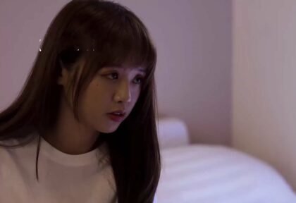 Trải nghiệm đầu tiên với cô bạn gái quyến rũ